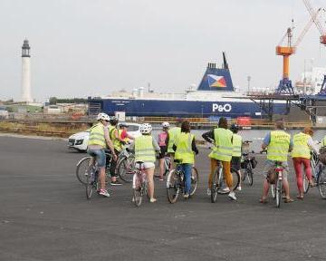 Visite à vélo sur le port