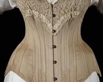 La lingerie en dentelle (XIXe-XXe siècles)