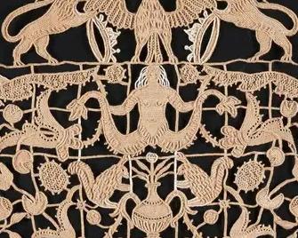 La dentelle à la main