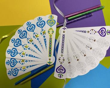  Ateliers des vacances d'hiver : Atelier créatif “Éventail carnaval”